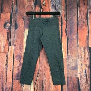Lululemon Grey Cropped leggings